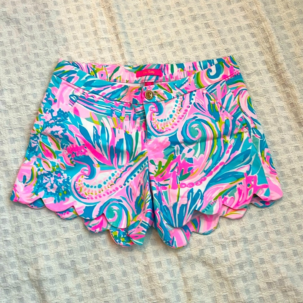 Lilly Pulitzer Scalloped Shorts.